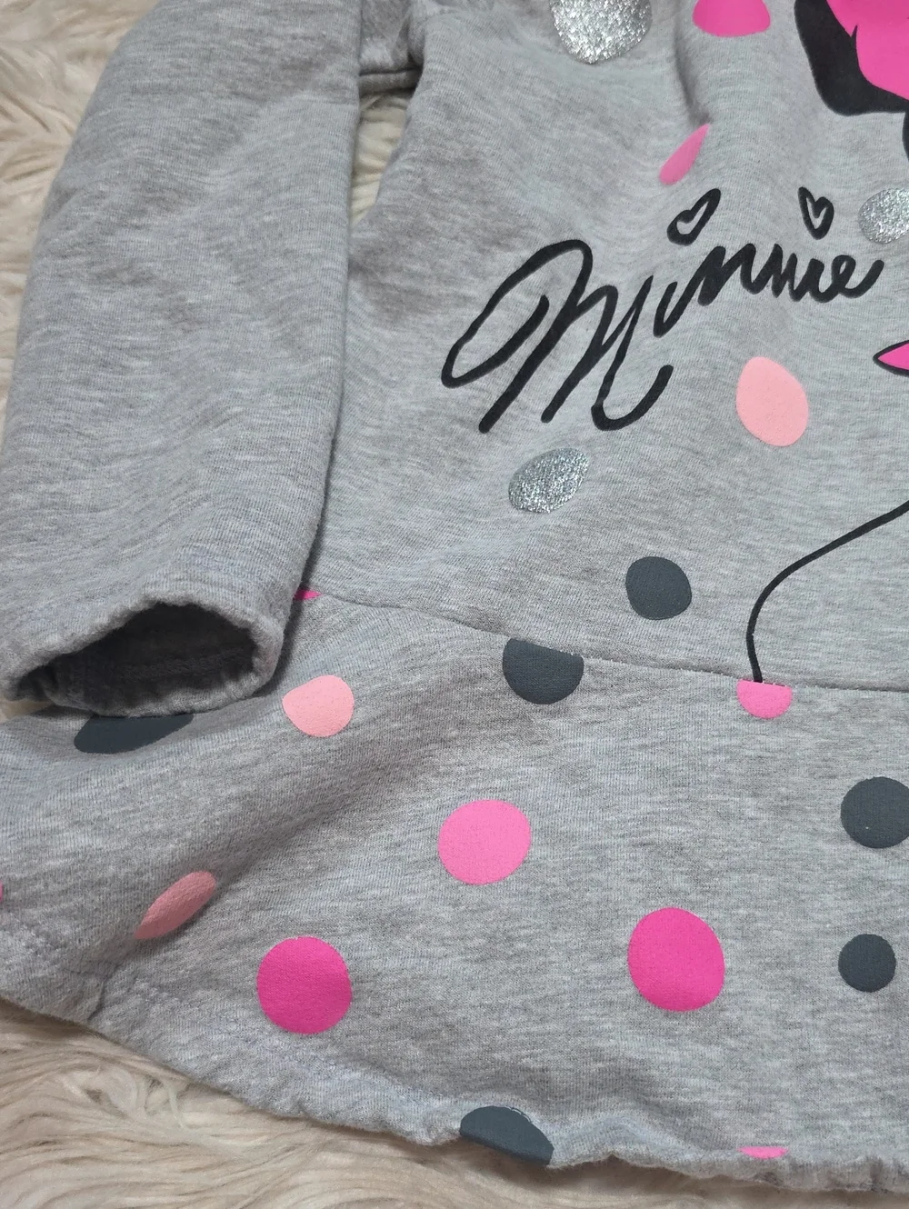 Disney Minnie Hoodie- 5T